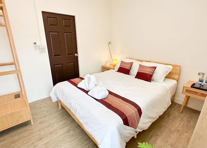 Guest house Neighborhouse - 3*